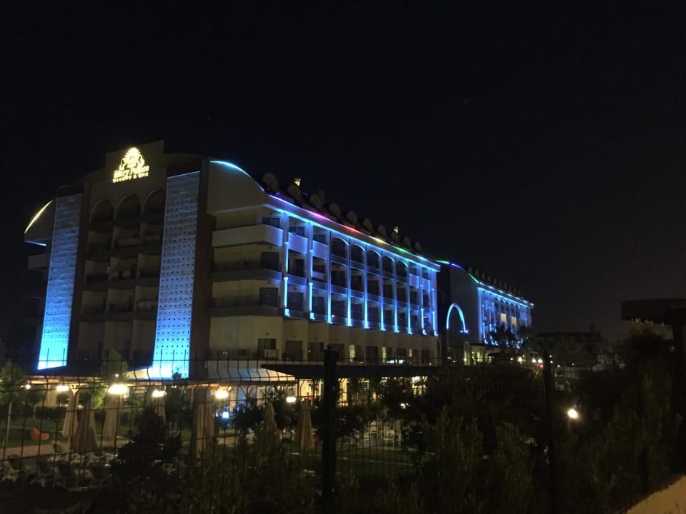 Außenansicht Mary Hotel Side