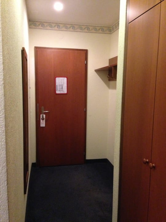 Flur H4 Hotel Arcadia Locarno