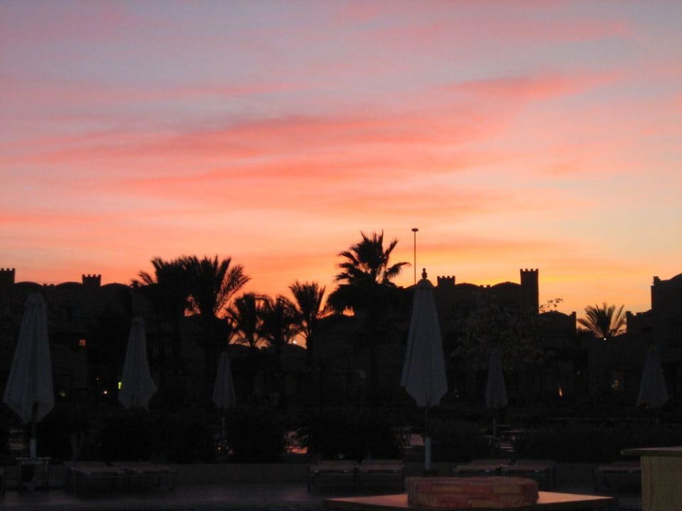 Am Pool Abendstimmung Sentido Akassia Beach