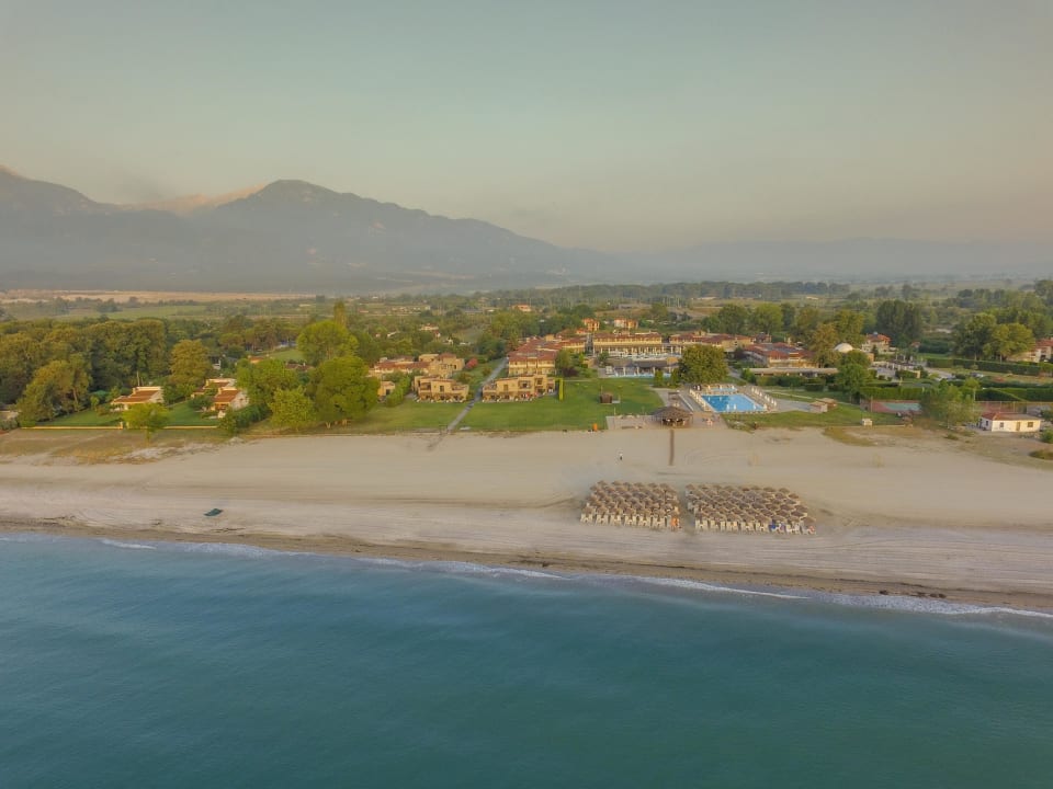 Strand Dion Oasis House