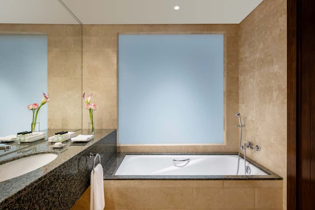 Zimmer Grand Millennium Al Wahda Abu Dhabi