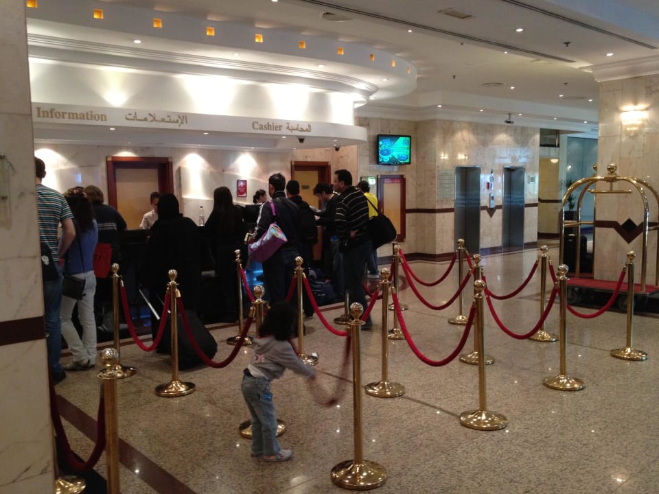 Rezeption Copthorne Airport Hotel