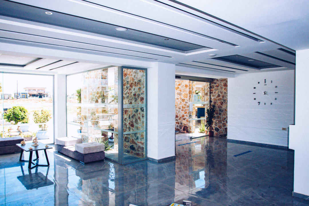 Lobby Sunshine Hotel