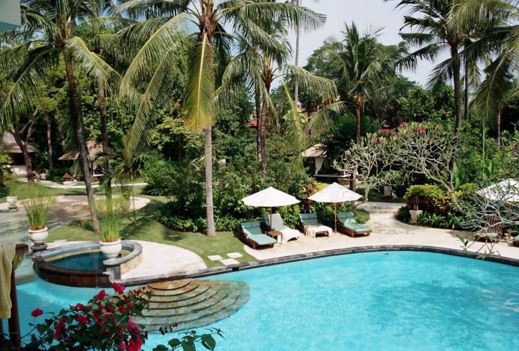 Blick aus einem Studiozimmer auf eine Lagune The Laguna A Luxury Collection Resort & Spa