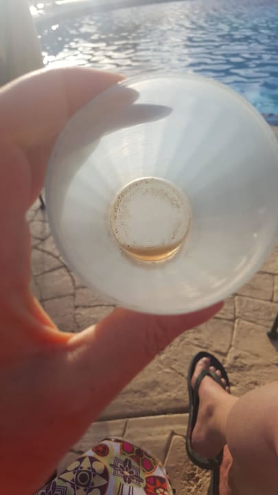 Leider zu spät gesehen und kein Einzelfall Coral Hills Resorts & SPA