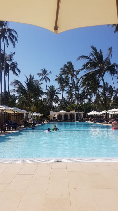 Pool TUI Blue Bahari Zanzibar