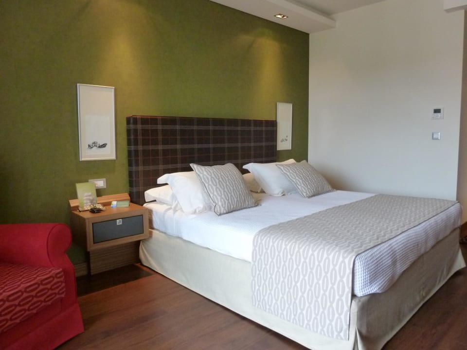 Ein Bett wie eine Wolke Hotel Royal Paradise Beach Resort & Spa