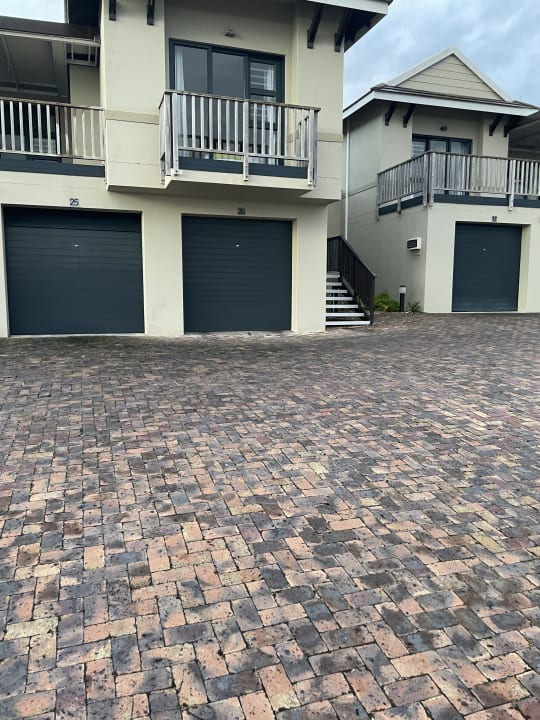 Sonstiges Brenton Haven