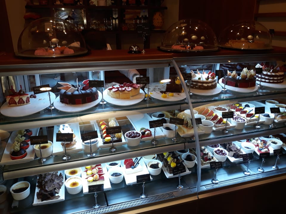 Gastro Gloria Serenity Resort