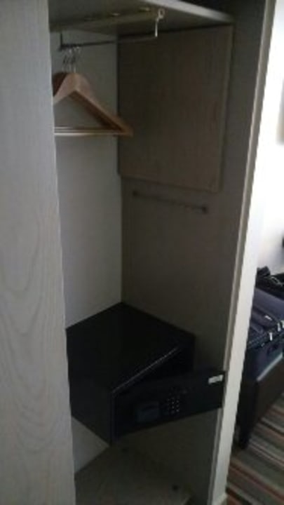 Zimmer Leonardo Hotel München City West