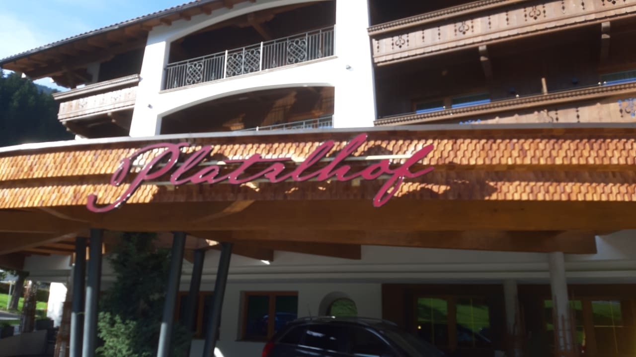 Außenansicht Platzlhof - Mein Hotel im Zillertal