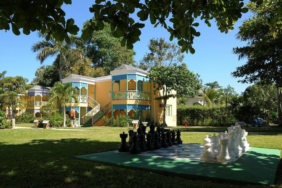 Gut gepflegt Hotel Grand Pineapple Beach Negril