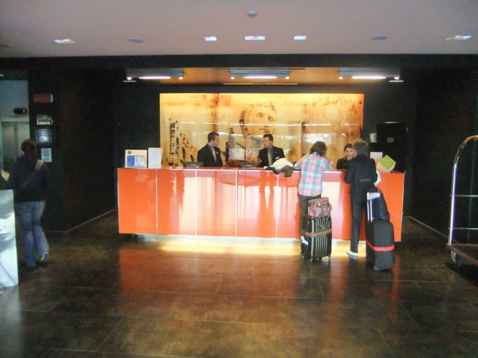 Rezeption Hotel H10 Roma Città