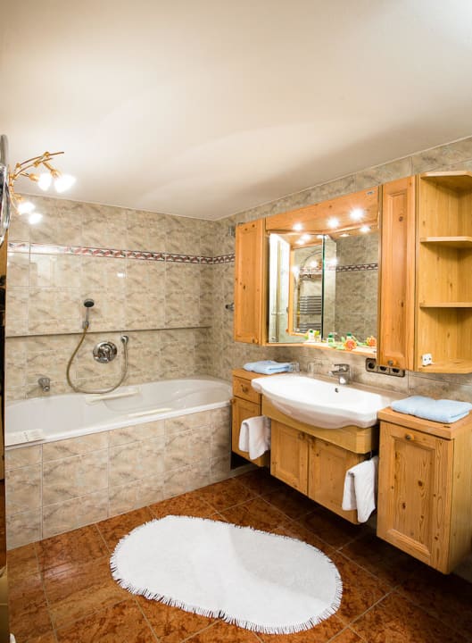 Apartment Hotel Bärenstüberl