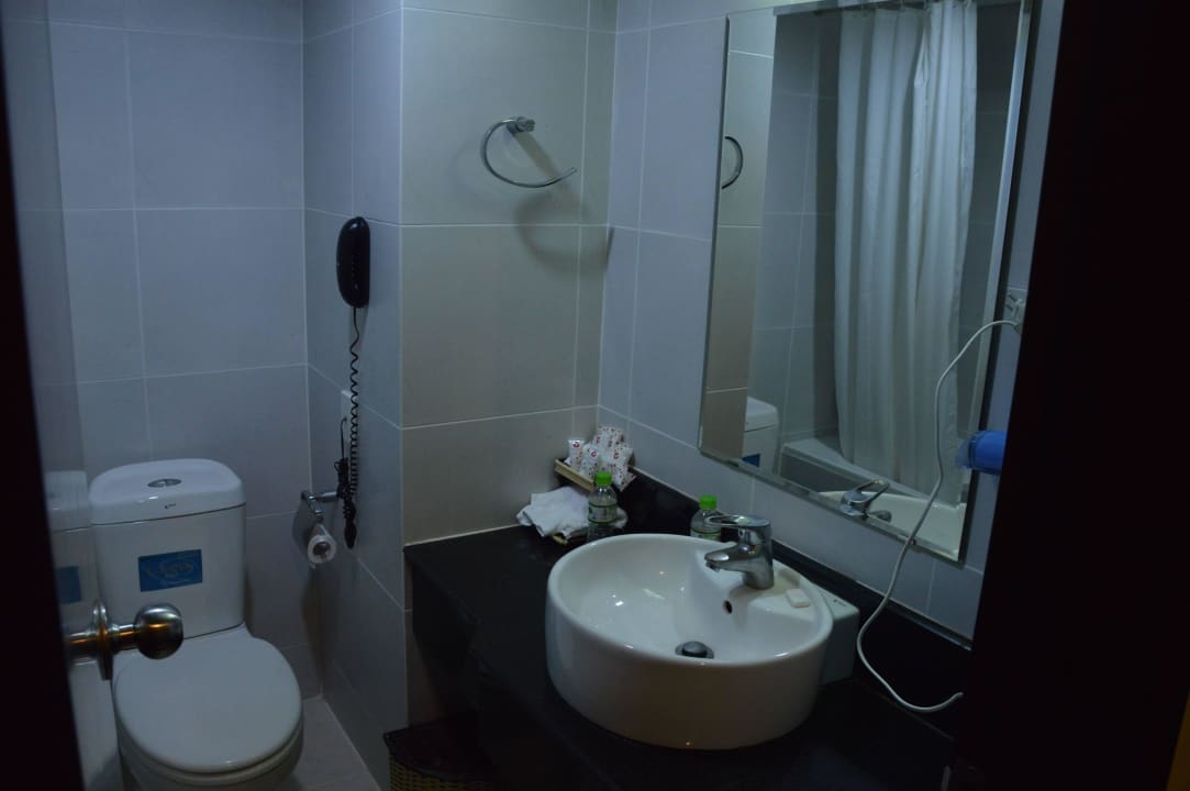 Bad Hotel Vien Dong Ben Nghe