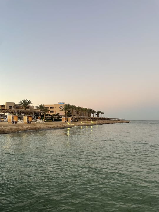 Außenansicht The Breakers Diving & Surfing Lodge