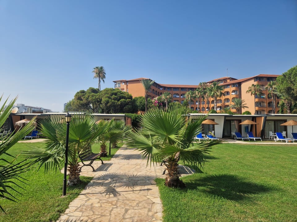 Gartenanlage Club Turtas Beach Hotel