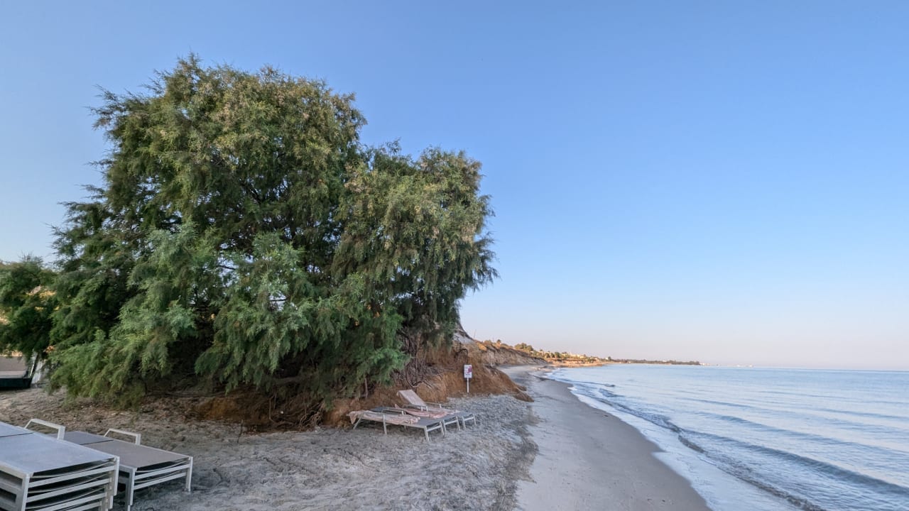 Strand Neptune Luxury Resort
