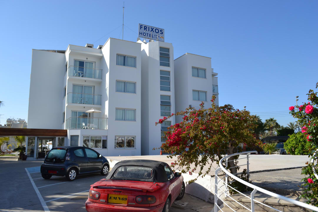 Frontview of the Frixos Hotel Frixos Suites Hotel Apartments
