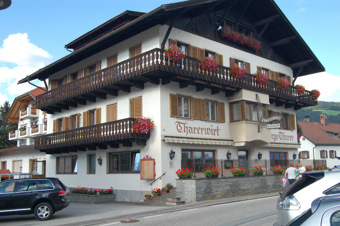 Ad un passo dalla piazza del paese Hotel Tharerwirt