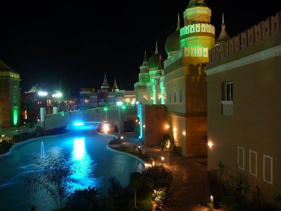 Blick aus dem Zimmer bei Nacht Pickalbatros Aqua Blu Resort - Sharm El Sheikh