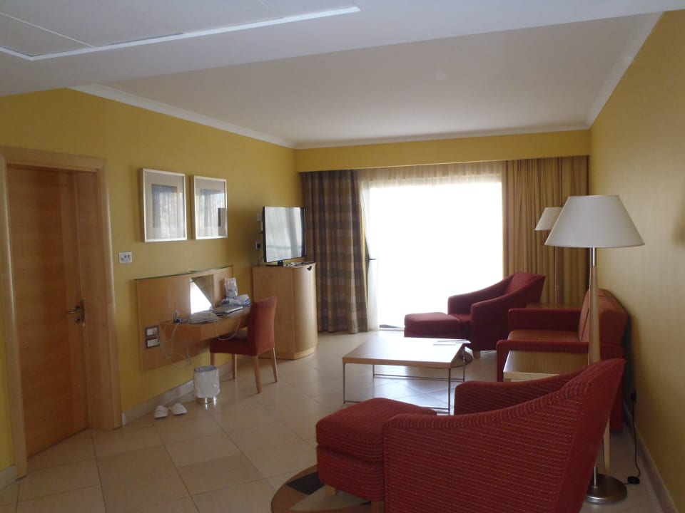 Living room Malta Marriott Resort & Spa