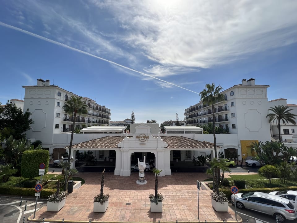 Außenansicht Hard Rock Hotel Marbella