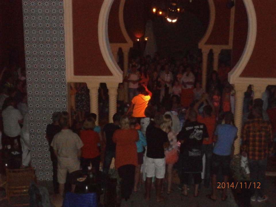 Диско в джаз-баре Pickalbatros Alf Leila Wa Leila Resort - Neverland Hurghada