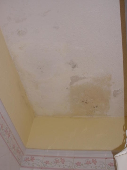 Badezimmerdecke Los Olivos Beach Resort