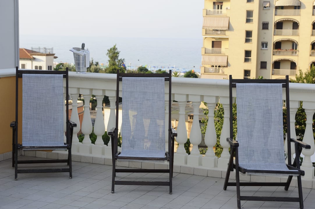 Residence Smeraldo Riccione vacanza holiday urlaub Holiday Home Residence Suite Smeraldo