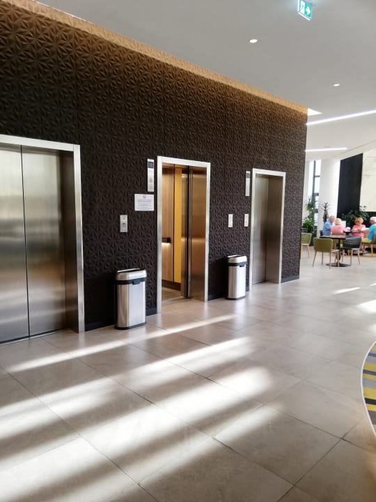 Lobby Danubius Hotel Helia