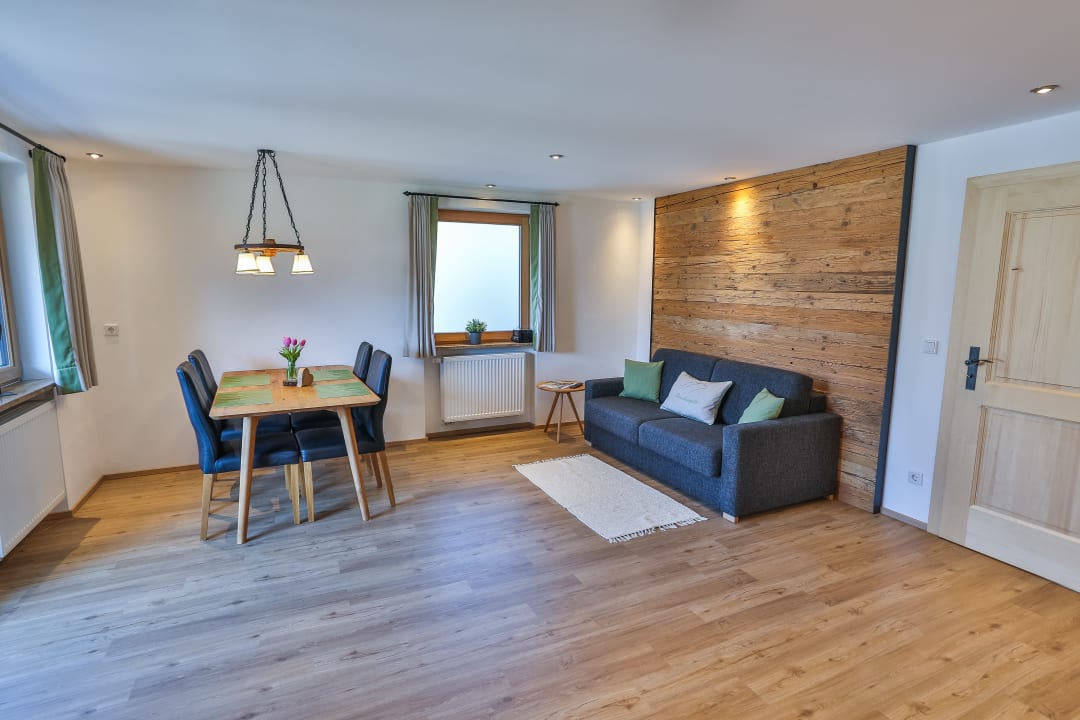 Zimmer Gästehaus zum Weindl