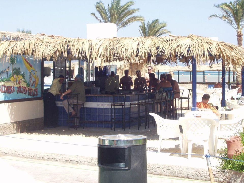 Beachbar am Strand Golden Beach Resort
