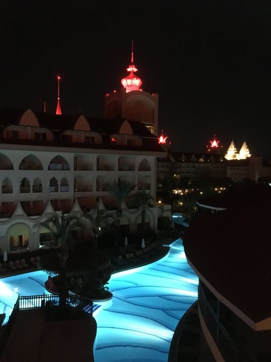 Pool Well Palace Side