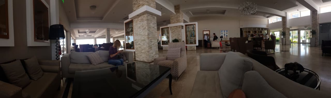 Lobby Asterias Beach