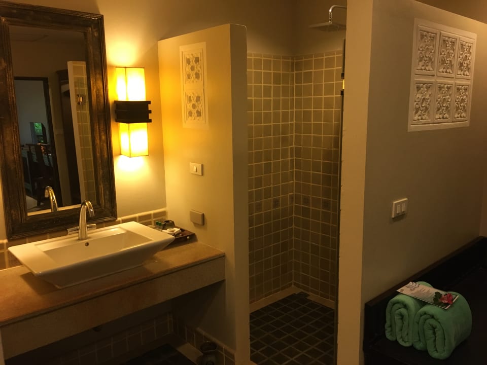 Zimmer The Fair House Beach Resort