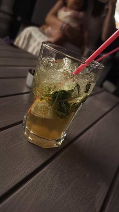 Gastro Side Moon Palace Hotel