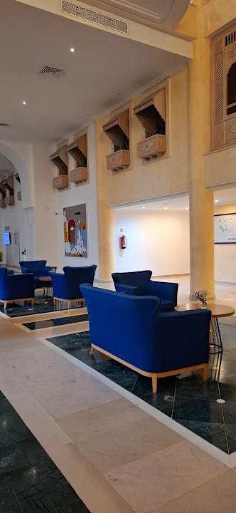 Lobby Iberostar Waves Averroes