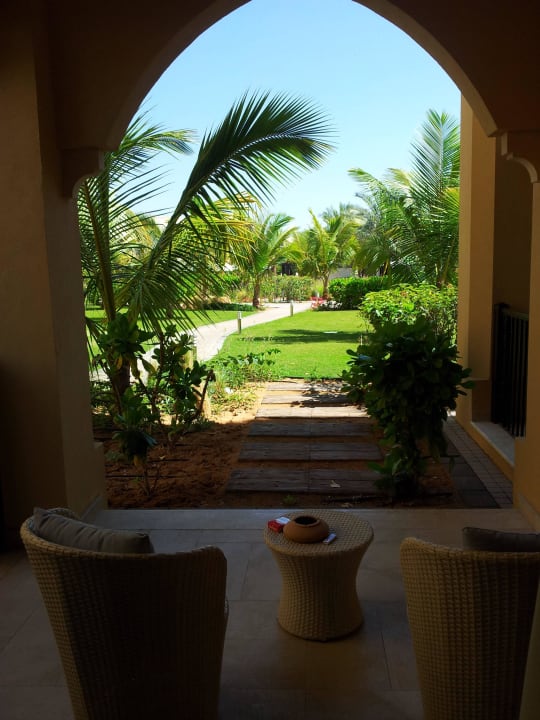 Ausblick von unserer Terrasse DoubleTree by Hilton Resort & Spa Marjan Island