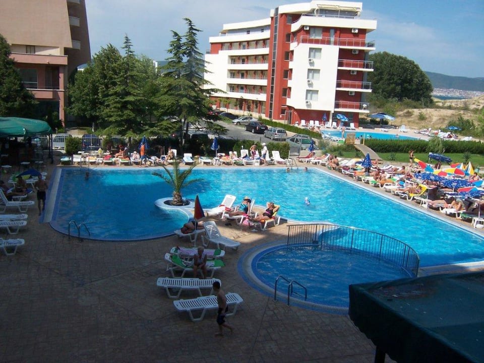 Poolbereich HI Hotels Imperial Resort