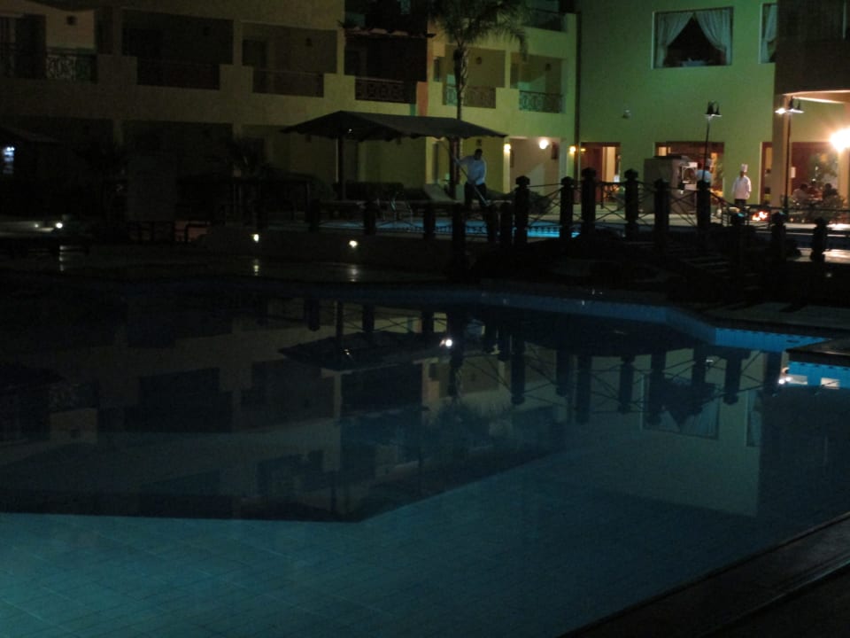 Pool Imperial Shams Abu Soma
