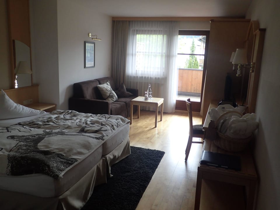 Zimmer mit Balkon Hotel Central