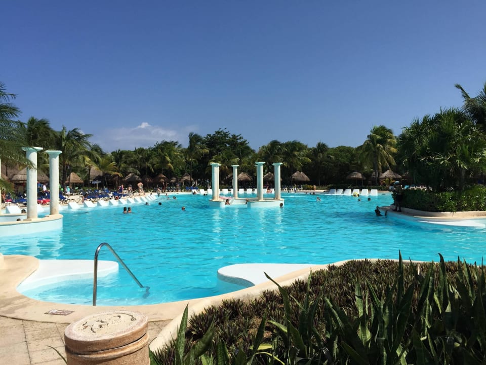 Einfach riesig Grand Palladium Kantenah Resort & Spa