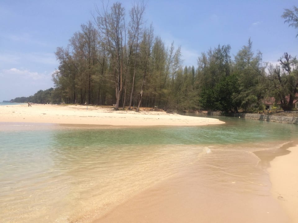 Hier mündet der Fluss ins Meer Hotel Lanta Castaway Resort