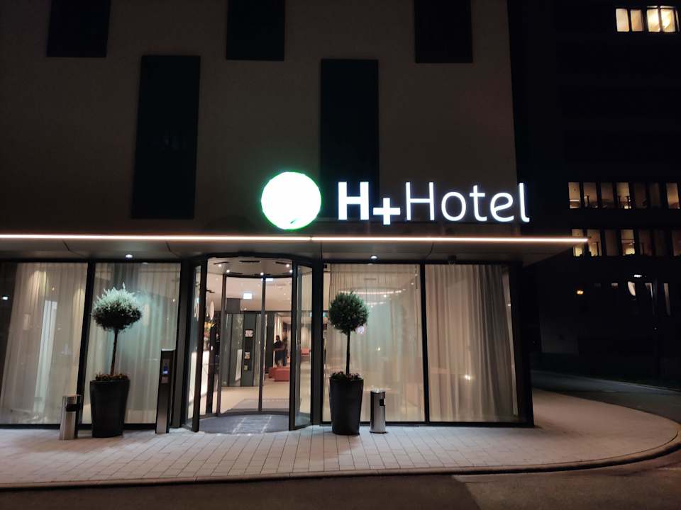 Außenansicht H+ Hotel Frankfurt Eschborn