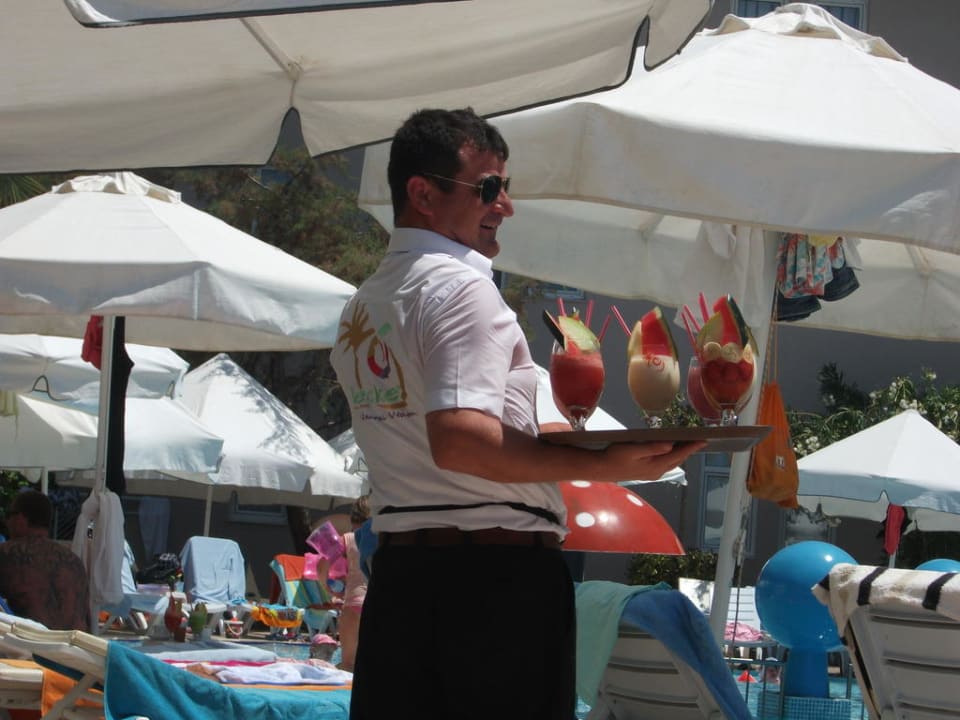 Der Lecker Lecker Mann! Seaden Corolla Hotel