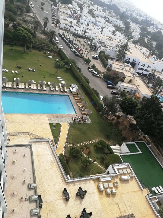 Pool Anezi Tower Hotel