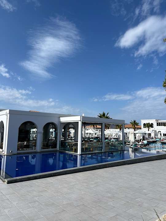 Gastro Anemos Luxury Grand Resort