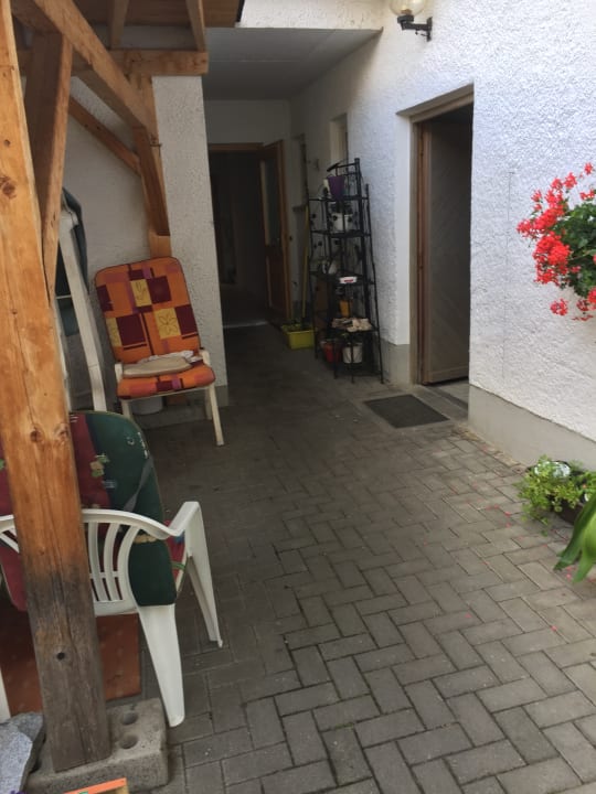 Außenansicht Hotel der Bäume