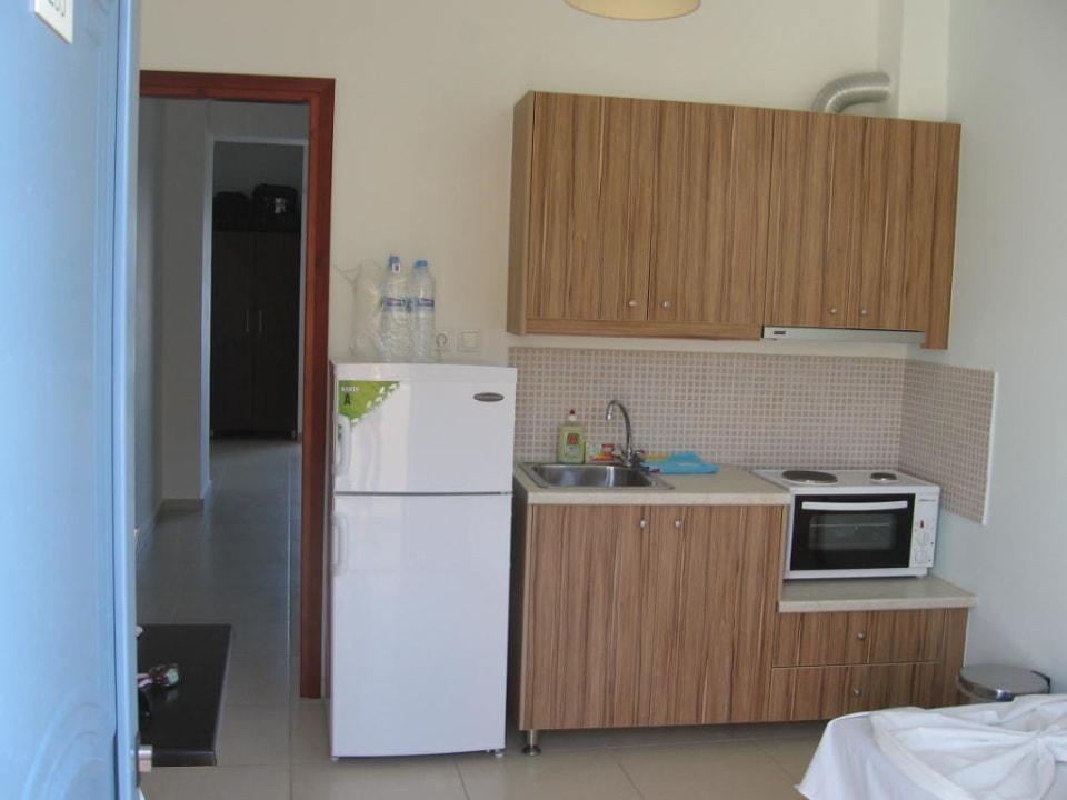 Küchenzelle mit Kühlschrank Ariadne Apartments